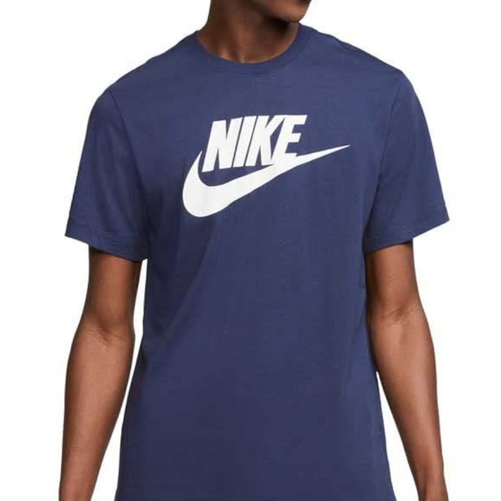 Nike Men's Blue T-Shirt